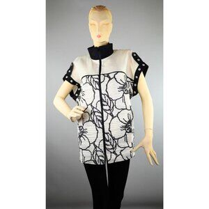 The Blooming Noir Cardigan